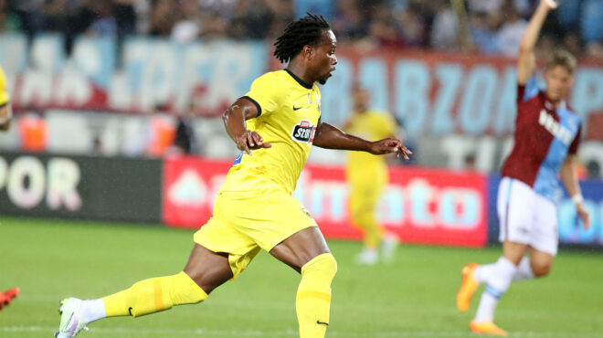 παραμονή-και-ανταμοιβή-για-λιβάι-γκαρ-562550215