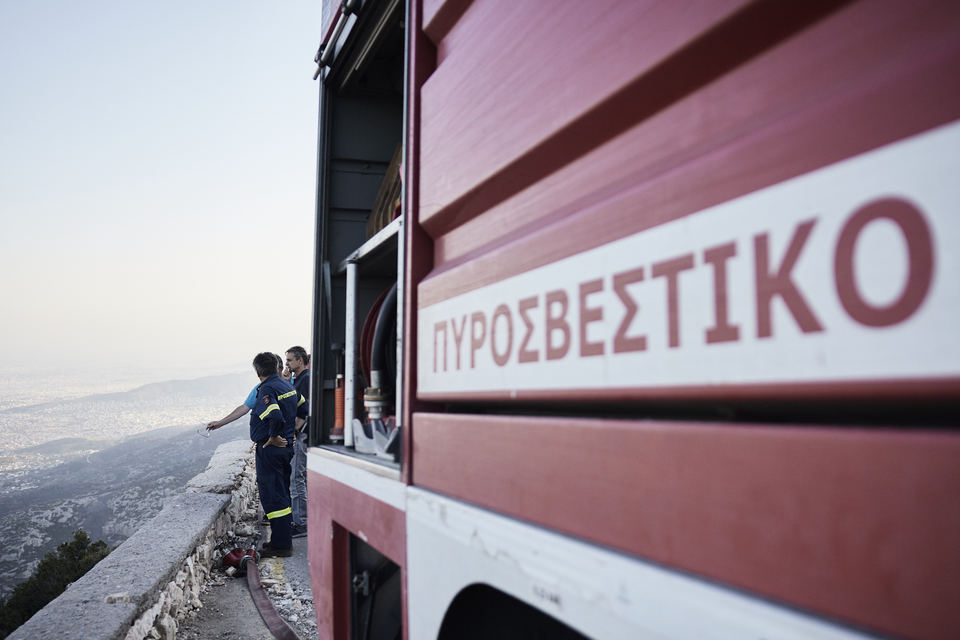 Πυρκαγιά στην Πάρνηθα: Επί τόπου Μητσοτάκης-Κικίλιας-3