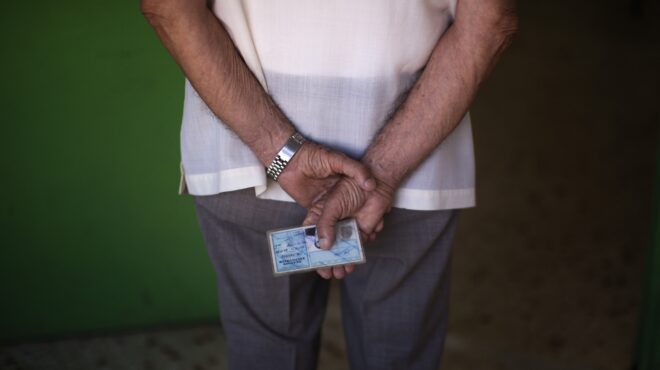 νέες-ταυτότητες-ποια-στοιχεία-περιλα-562584214