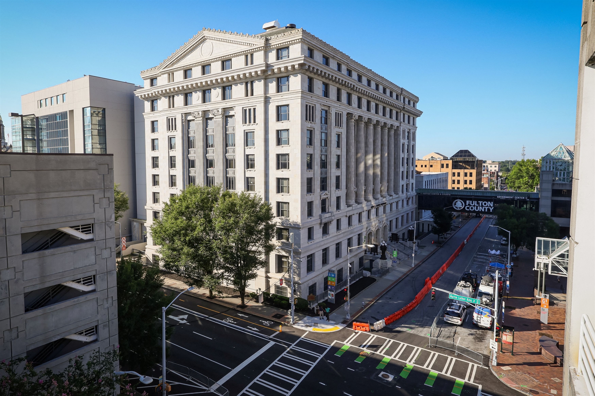 ΗΠΑ: O Tραμπ ζητάει να δικαστεί μετά τις εκλογές-1