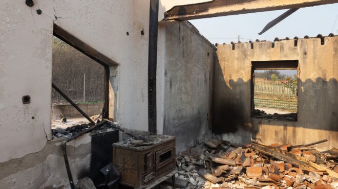 φωτιά-στην-εβρο-μάχη-για-έκτη-ημέρα-π-562579978