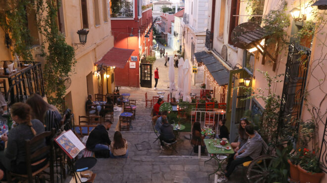 το-αθηναϊκό-άραγμα-πεθαίνει-κάπου-μ-562562455