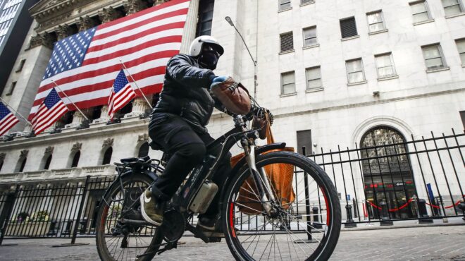 ηπα-μείωση-πληθωρισμού-χωρίς-κόστος-562568299