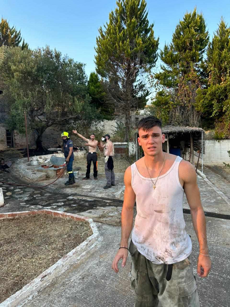 «Εκείνη την ώρα προπονητές μας ήταν οι πυροσβέστες»-2