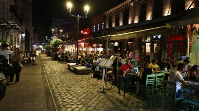 εντός-και-εκτός-η-λιβύη-η-βάση-της-τουρ-562571698