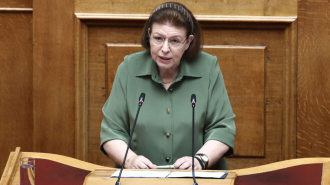 πολιτική-κόντρα-για-τη-στέγη-του-συλλό-562566142