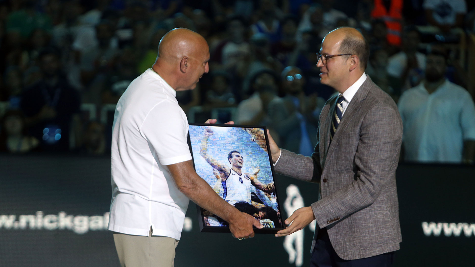 Νίκος Γκάλης: Αποθέωση για τον κορυφαίο Ελληνα μπασκετμπολίστα-1