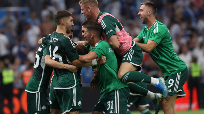 η-ιστορία-γράφτηκε-με-ολοπράσινα-γράμ-562568704