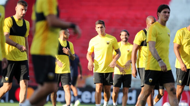 τσάμπιονς-λιγκ-αεκ-στον-προθάλαμο-τω-562576441