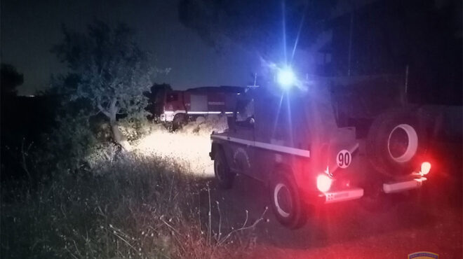 η-ξηρή-καταιγίδα-άναψε-φωτιές-μάχ-562585498