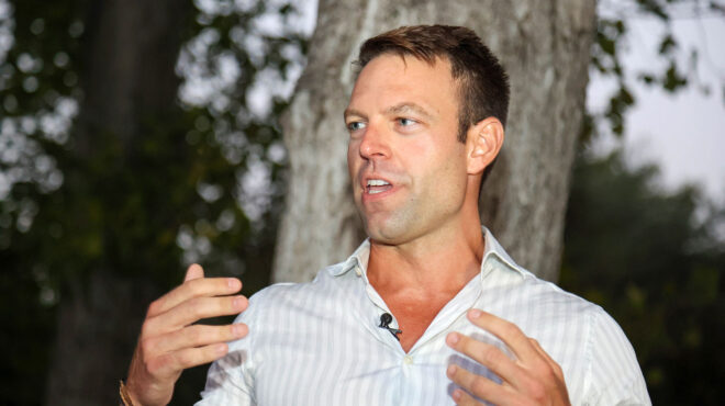 hes-just-ken-αλλά-όχι-ακριβώς-562589479