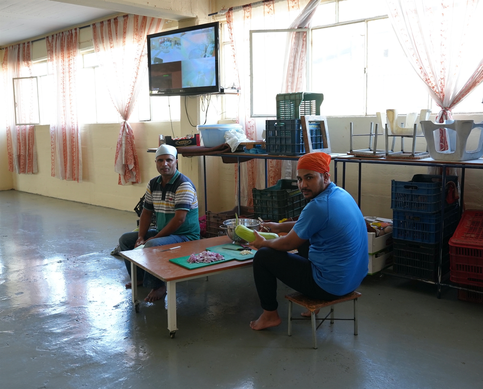 Με λένε Καράν. Με φωνάζουν Κώστα-3