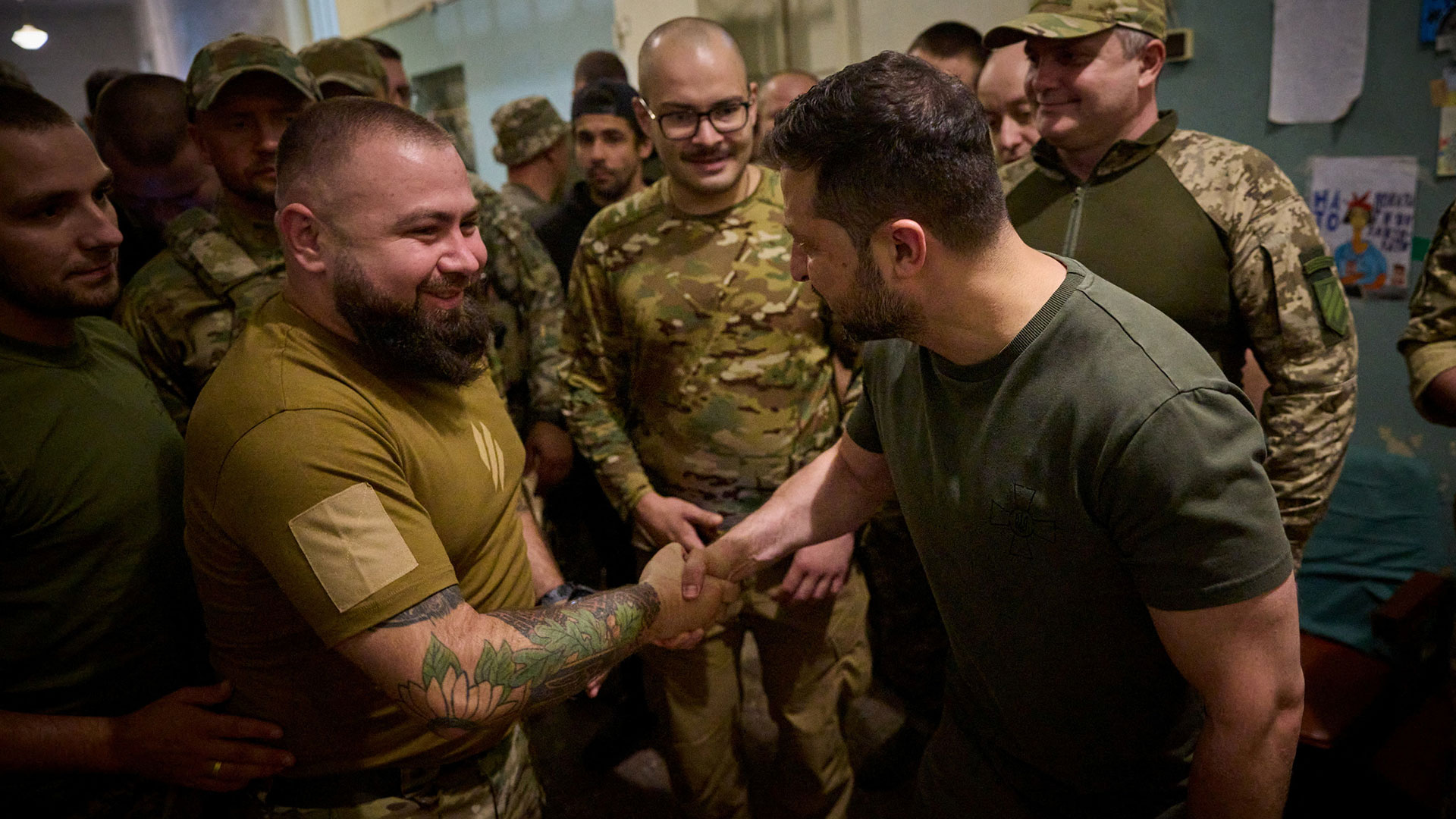 Ουκρανία: Επίσκεψη Ζελένσκι στο ανατολικό μέτωπο-1