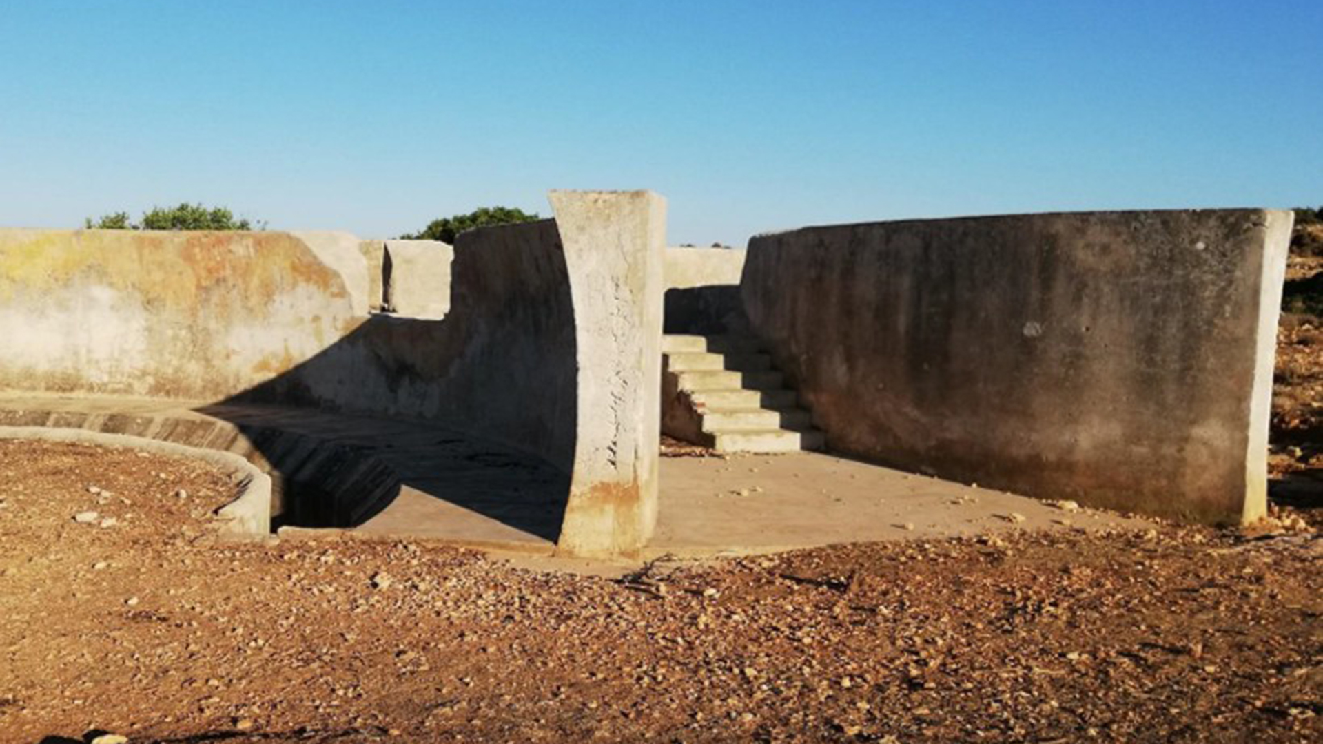 Λέρος: Κηρύχθηκαν μνημεία ο Ναυτικός Στρατώνας, η Μεγάλη Αποθήκη και το Αερόφωνο-2