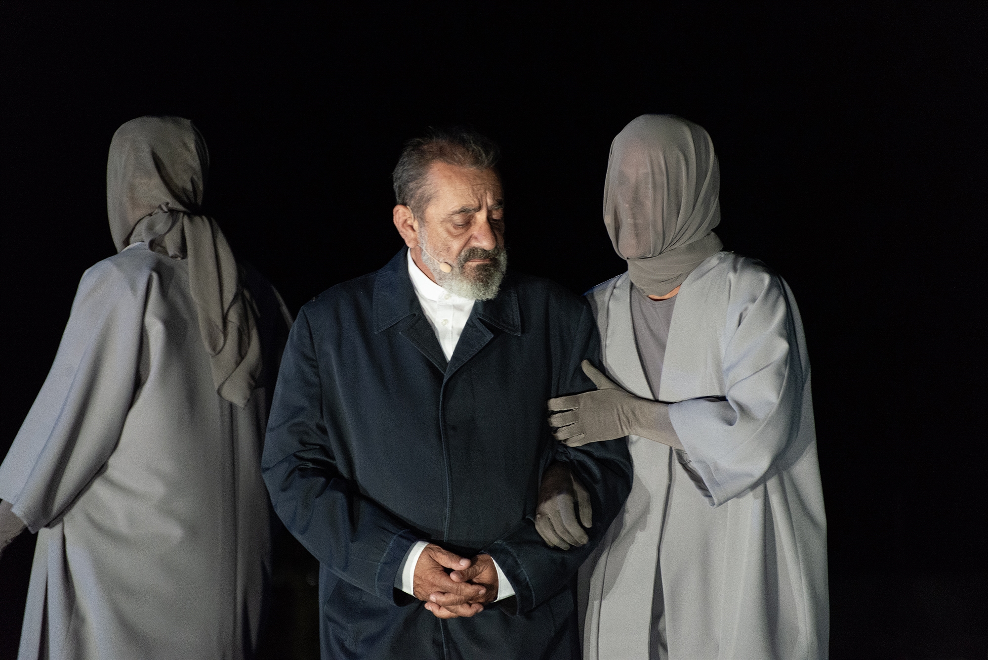 Χρ. Σουγάρης στην «Κ»: Εργο που πολεμά τον πόλεμο-1