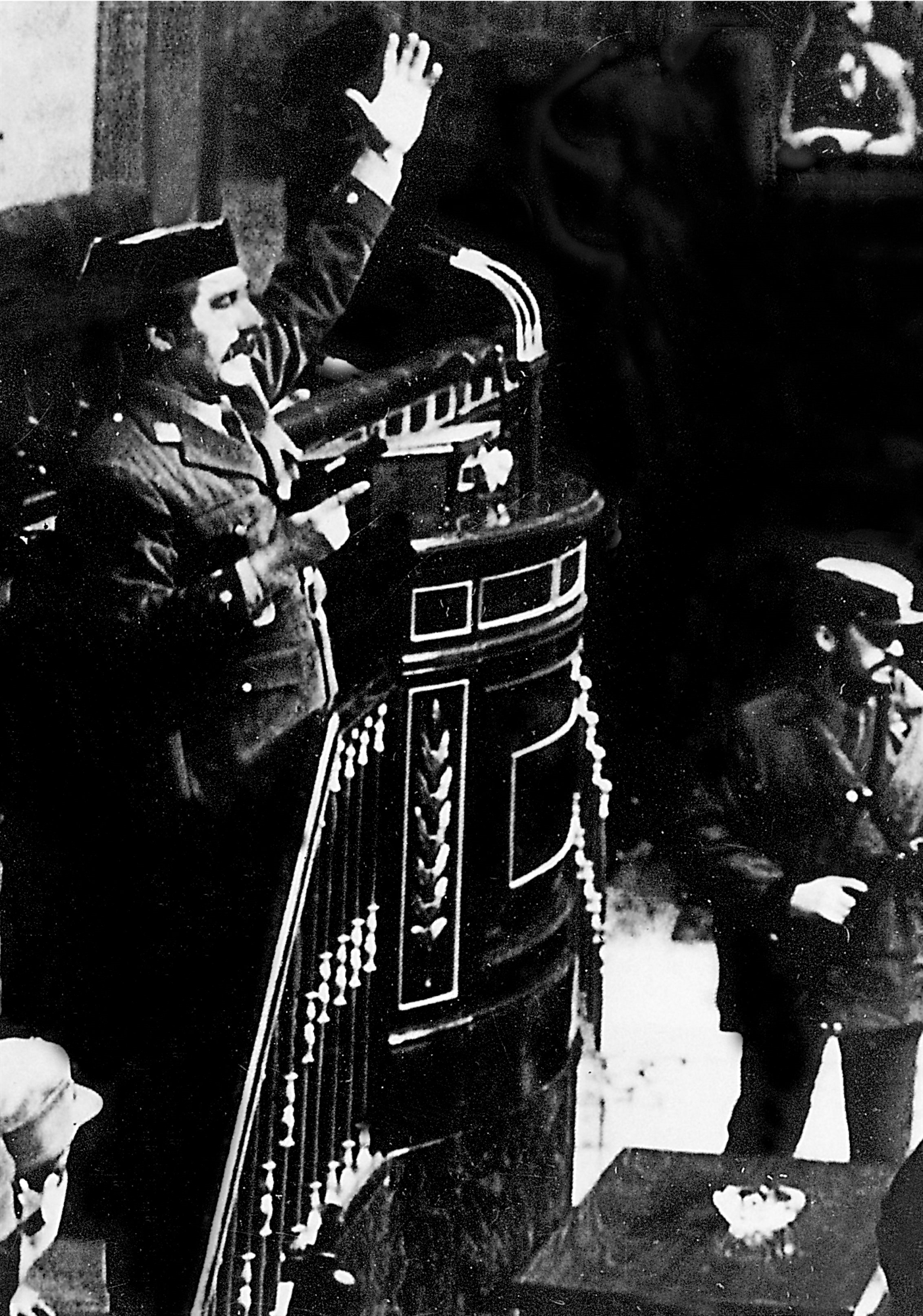 Ισπανία: Οι νοσταλγοί του Φράνκο επιχειρούν πραξικόπημα-2