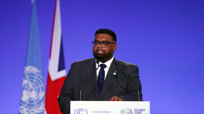 ο-πρόεδρος-της-γουιάνας-ζητά-αποζημιώ-562583206