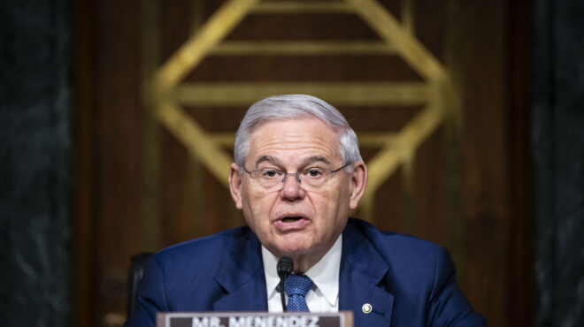 μενέντεζ-σοβαρή-η-απειλή-της-τουρκίας-562581565