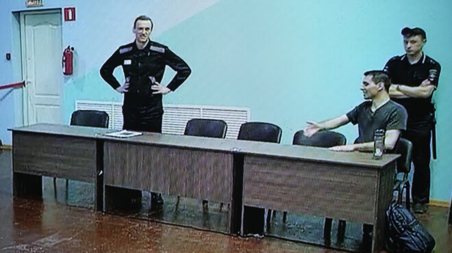 ρωσία-νέα-ποινή-κάθειρξης-19-ετών-στον-562554316