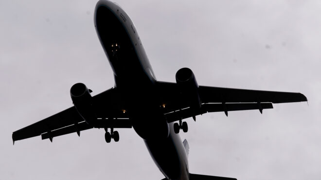 τρία-ρωσικά-αεροσκάφη-εισήλθαν-στον-ε-562570810