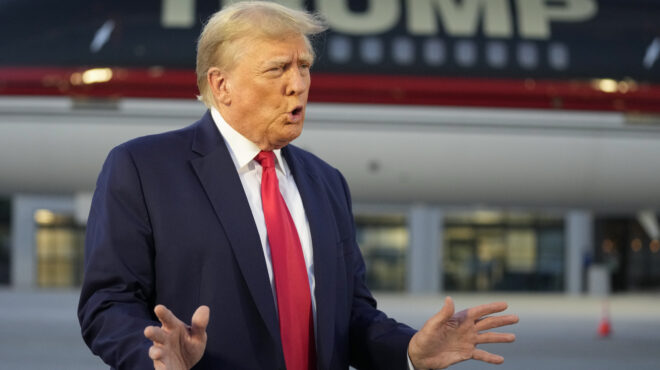 τραμπ-θα-κλείσω-μέσα-πολιτικούς-αντ-562590445