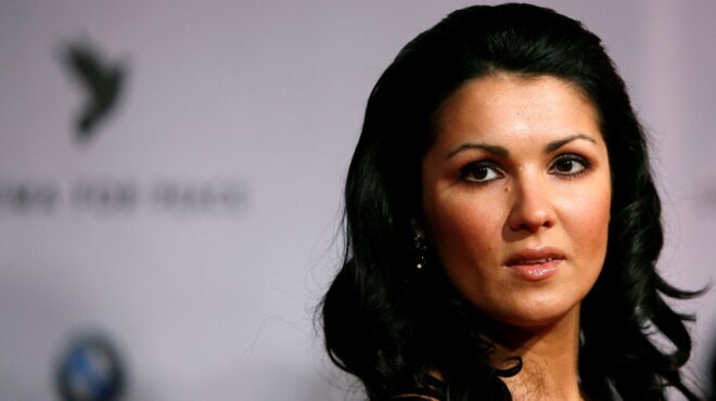 αννα-νετρέμπκο-αγωγή-κατά-της-όπερας-τ-562556395