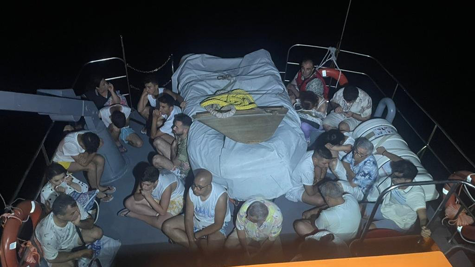 Ρόδος: Εντοπισμός και διάσωση μεταναστών – Συλλήψεις διακινητών-1