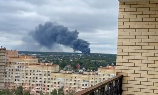 φωτιά-σε-αποθήκη-λιπασμάτων-στην-περι-562566493