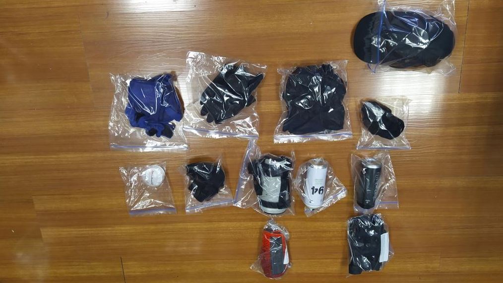 Νέα Φιλαδέλφεια: Φωτογραφίες-ντοκουμέντο από τον οπλισμό των χούλιγκαν-3