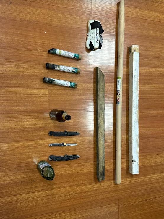 Νέα Φιλαδέλφεια: Φωτογραφίες-ντοκουμέντο από τον οπλισμό των χούλιγκαν-2