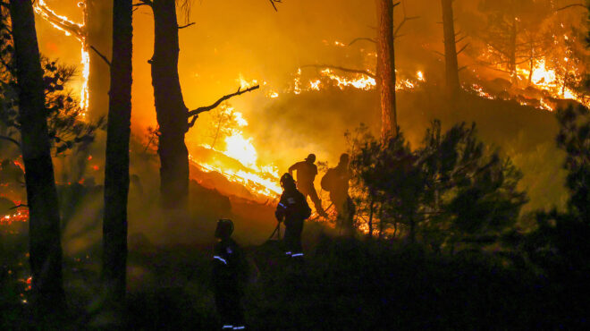πυρκαγιές-487-000-στρέμματα-κάηκαν-στις-17-30-ιο-562548460