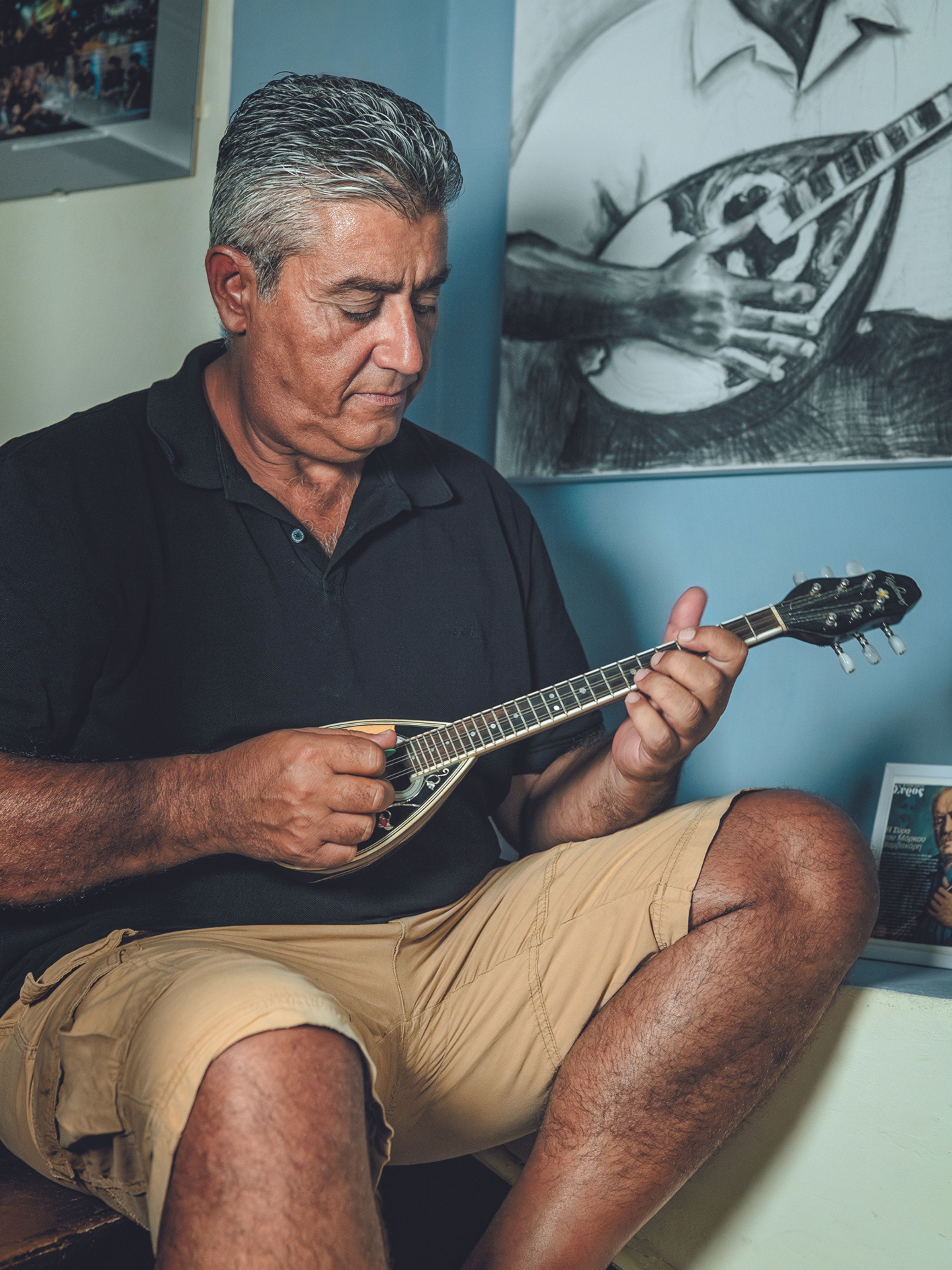 Ο Βαμβακάρης έχει «δισέγγονα» και το ρεμπέτικο γεννιέται ξανά-5