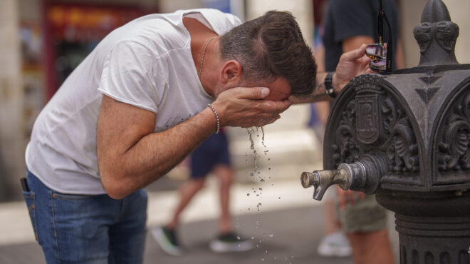 ισπανία-σε-συναγερμό-για-το-τρίτο-κύμα-562557235