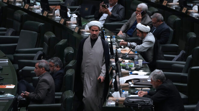 το-ιράν-απελευθερώνει-αμερικανούς-σε-562562515