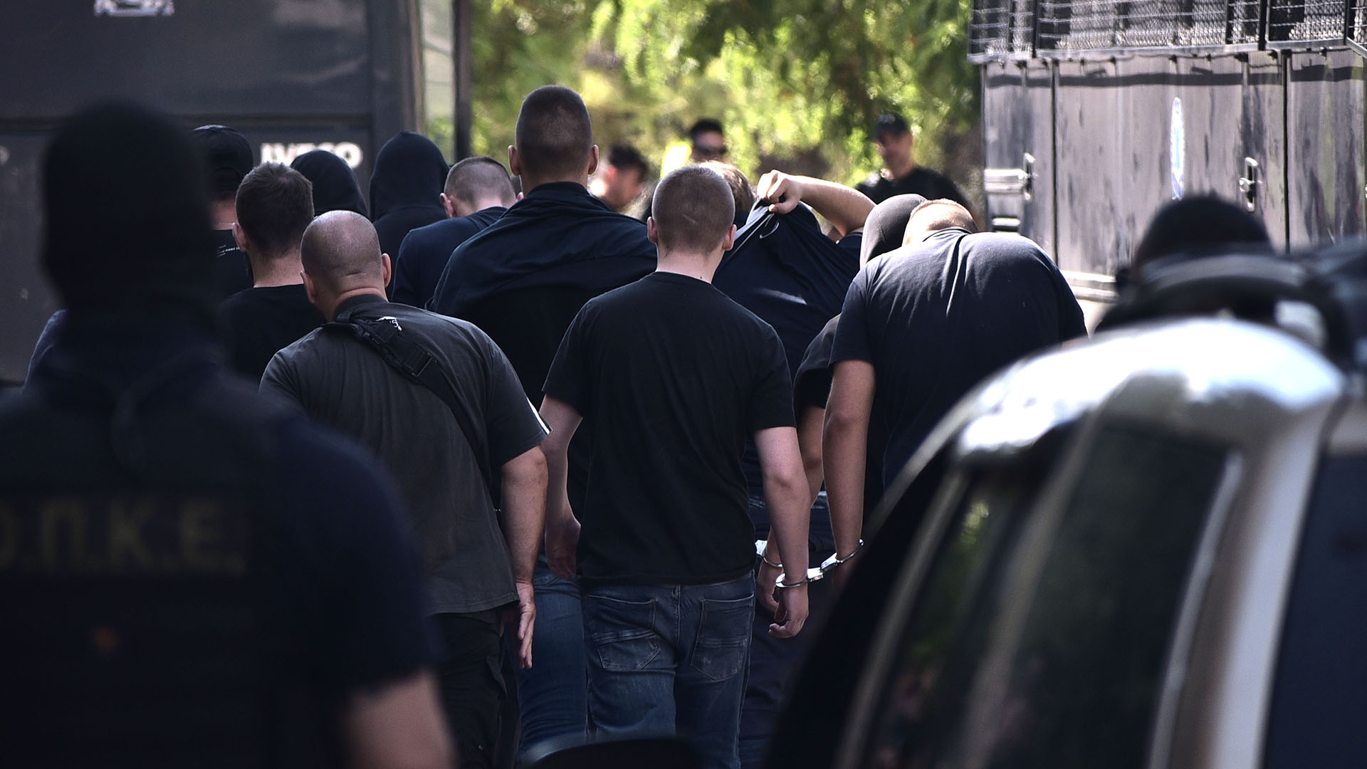 Νέα Φιλαδέλφεια: Στην Ευελπίδων υπό δρακόντεια μέτρα ασαφαλείας οι πρώτοι 30 κατηγορούμενοι-1