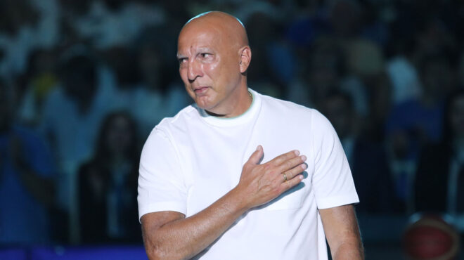 νίκος-γκάλης-τα-δάκρυα-ενός-μύθου-562555984