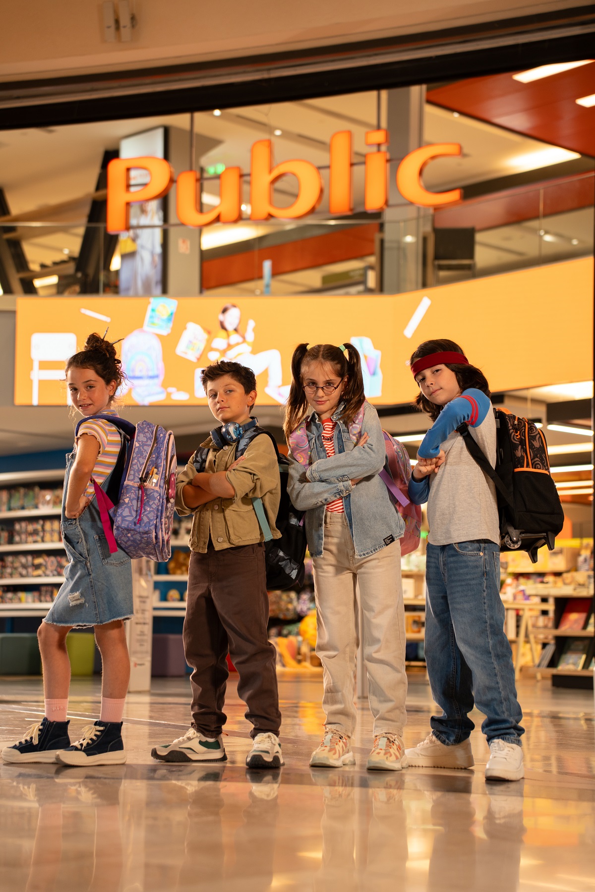 Για σχολικά και φέτος, στα Public, φυσικά!-1