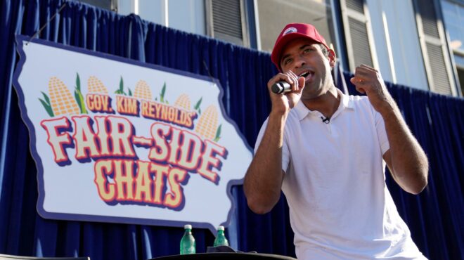 εμινεμ-σε-ρεπουμπλικανό-προεδρικό-υπ-562588003