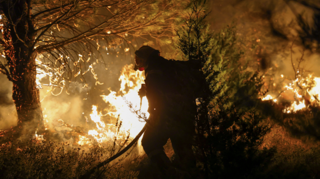 πύρινα-μέτωπα-σε-ροδόπη-και-ολυμπο-σε-δ-562556914