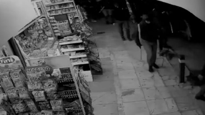 οπλισμένοι-και-ανενόχλητοι-οι-χούλιγ-562562191