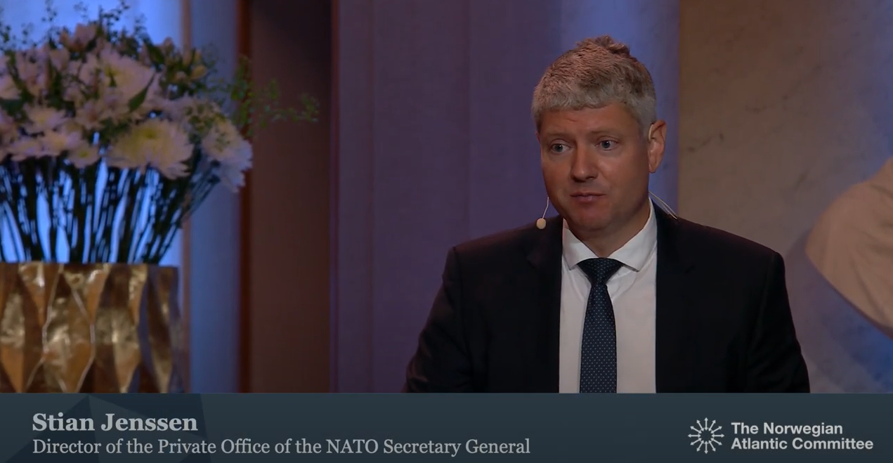 Αξιωματούχος ΝΑΤΟ: Ενταξη της Ουκρανίας στη Συμμαχία αν παραχωρήσει εδάφη στη Ρωσία-1