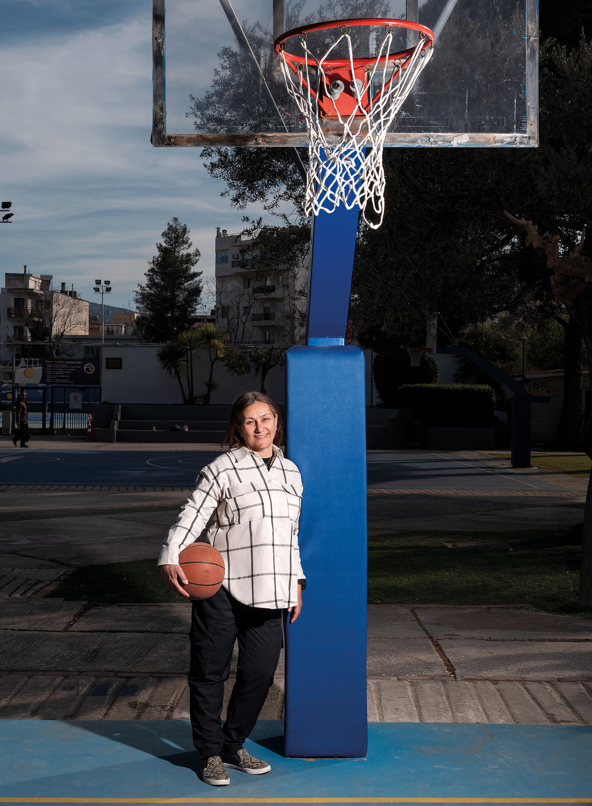 Αννυ Κωνσταντινίδου: Ο κόσμος της, οι κανόνες της-1