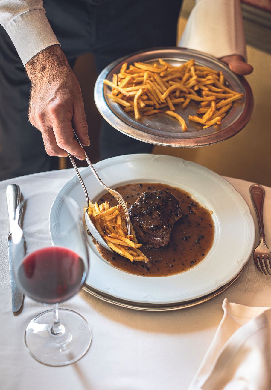 Al fresco στο L’Abreuvoir και τον Αύγουστο-1