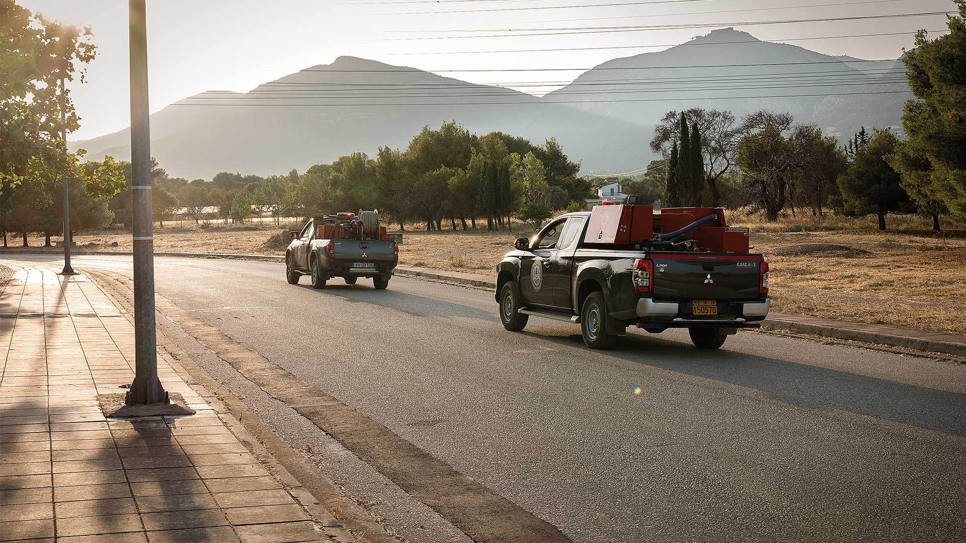 Στην Πάρνηθα, μια αλυσίδα εθελοντών προστατεύει το πολύπαθο βουνό από τις πυρκαγιές-6