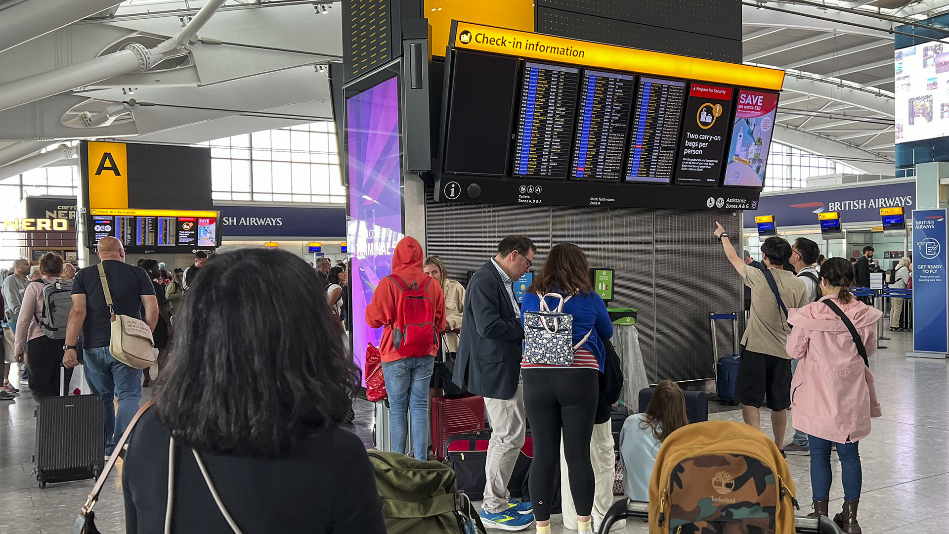 Τι προκάλεσε το χάος στον… αέρα της Ευρώπης-3