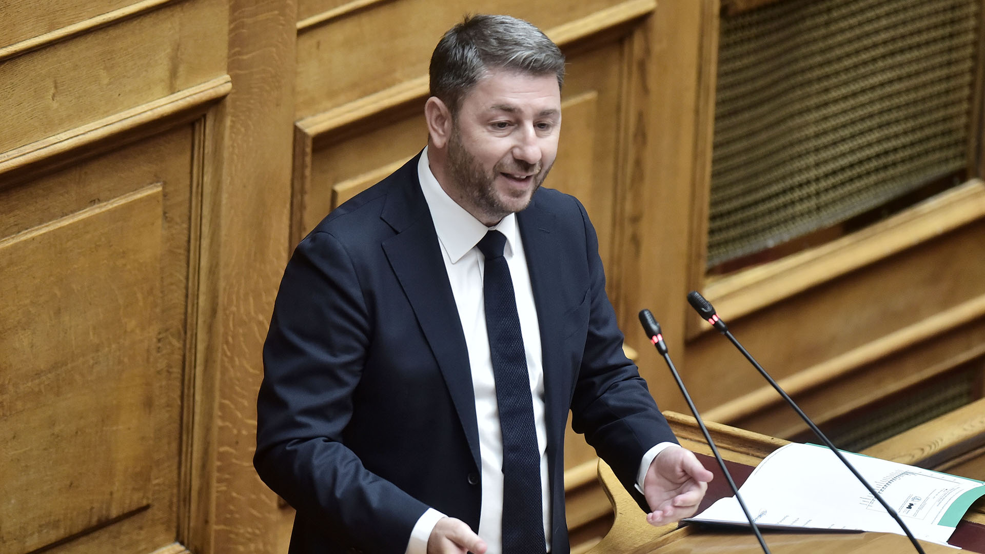 Βουλή: Live η μάχη των πολιτικών αρχηγών για τις πυρκαγιές-3