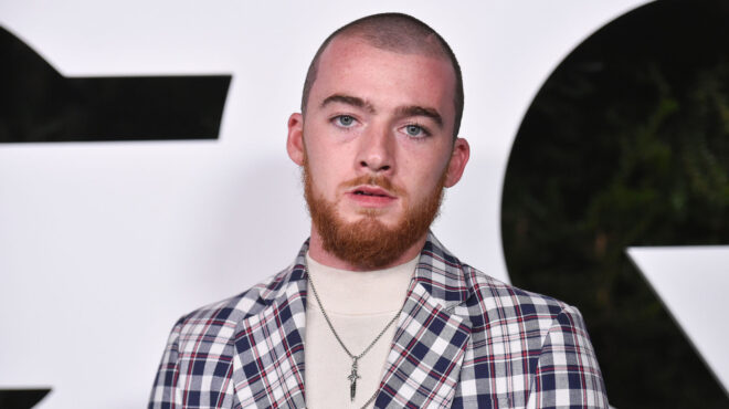 πέθανε-ο-ανγκους-κλάουντ-γνωστός-από-τ-562548580