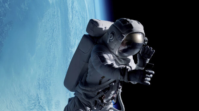 μπες-στο-διαστημόπλοιο-γιαγιάκα-562579813