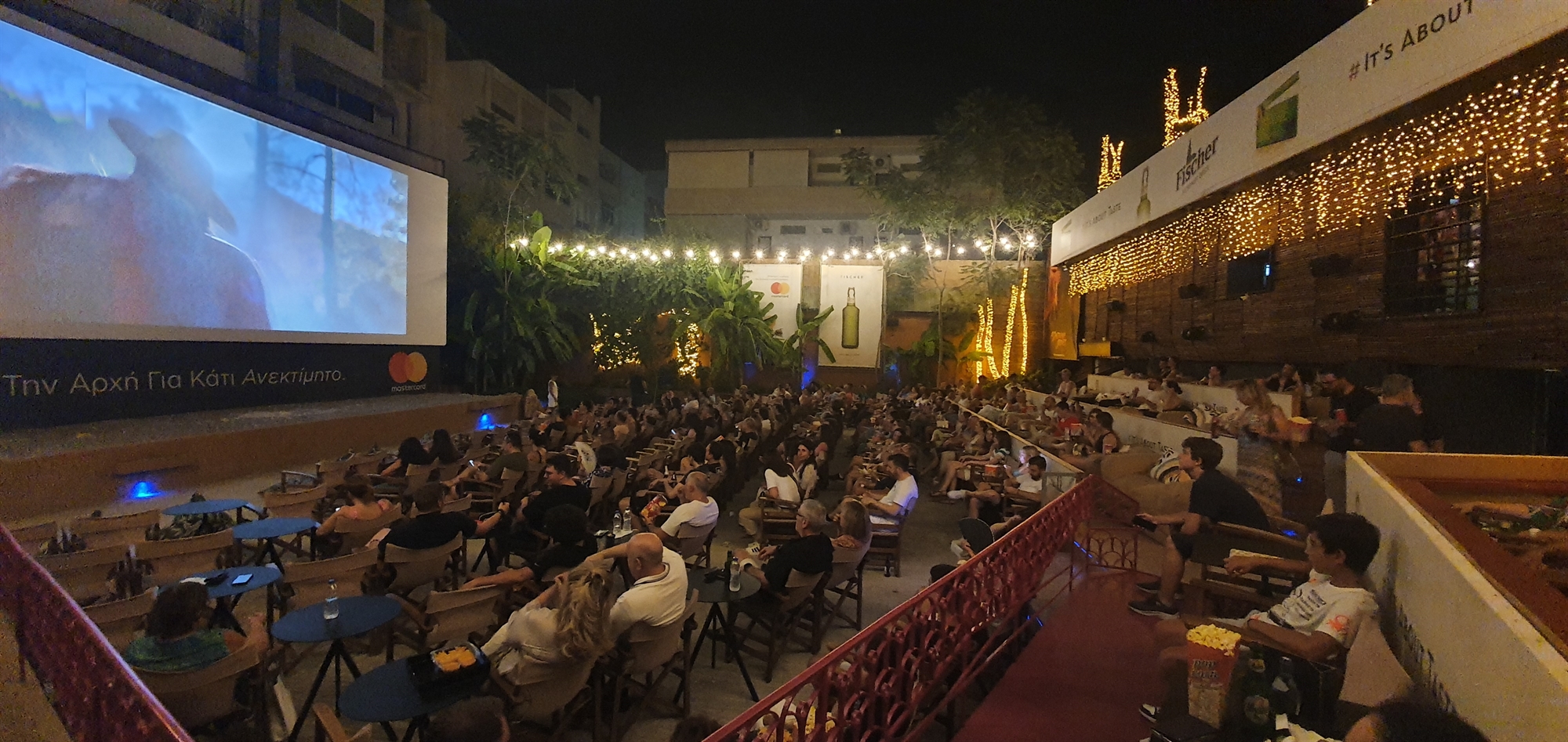 Ροζ τσουνάμι στα θερινά-1