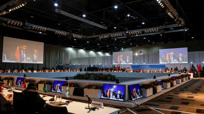 σαουδική-αραβία-και-πέντε-ακόμη-χώρες-562582216